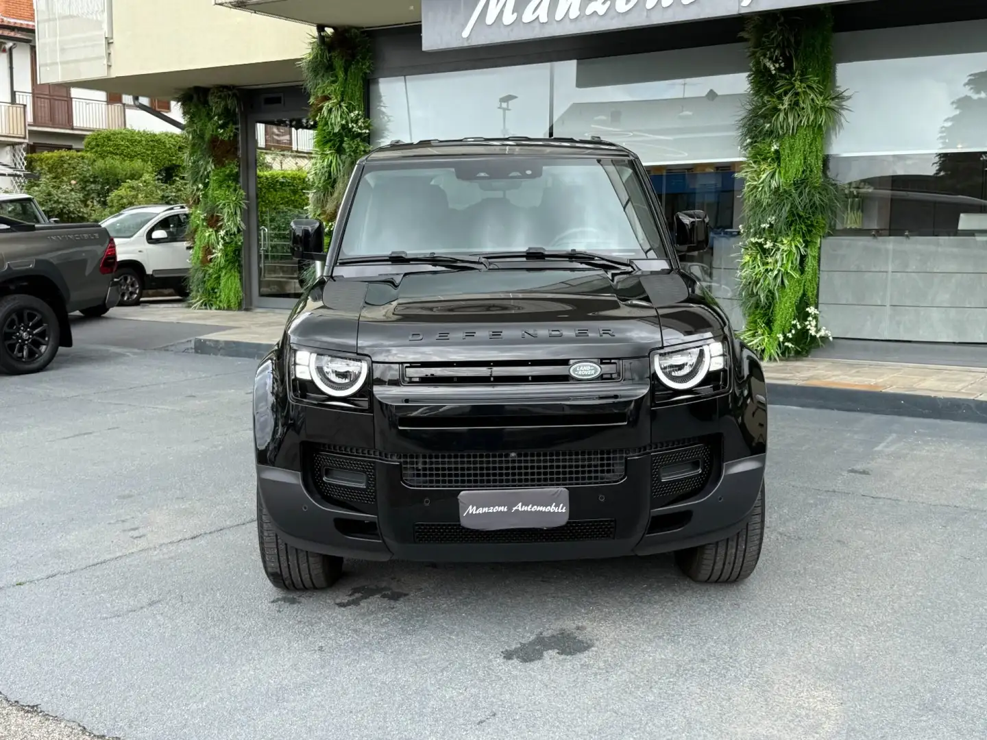 Land Rover Defender 110 3.0D I6 S  TOTAL BLACK AUTOCARRO IVA ESPOSTA Black - 2