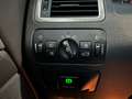 Volvo V70 2.5T Kinetic. Trekhaak. Automaat! Gris - thumbnail 8