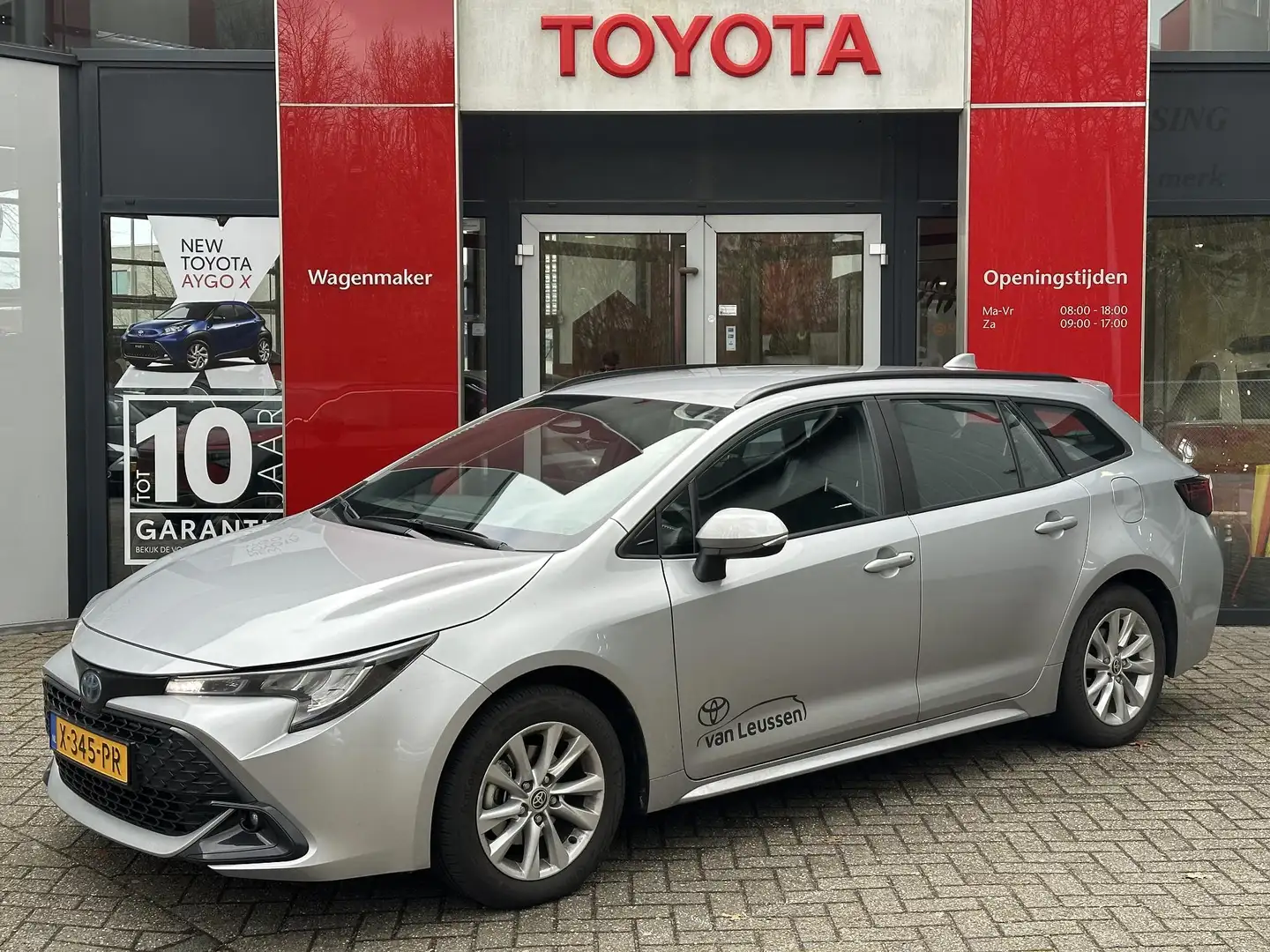 Toyota Corolla Touring Sports Hybrid 140 NL-AUTO APPLE / ANDROID Grau - 1