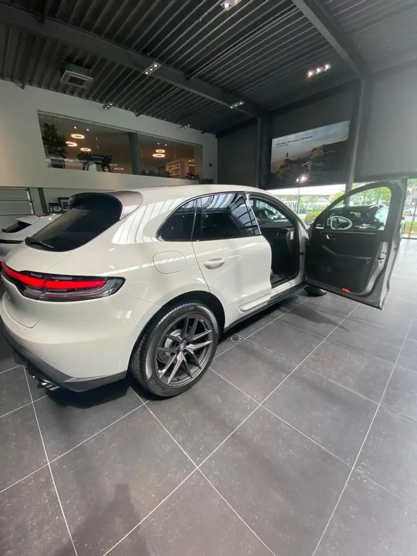 Porsche Macan T 2.0 Turbo PDK - 2