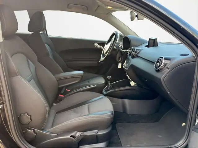 Audi A1 view 13
