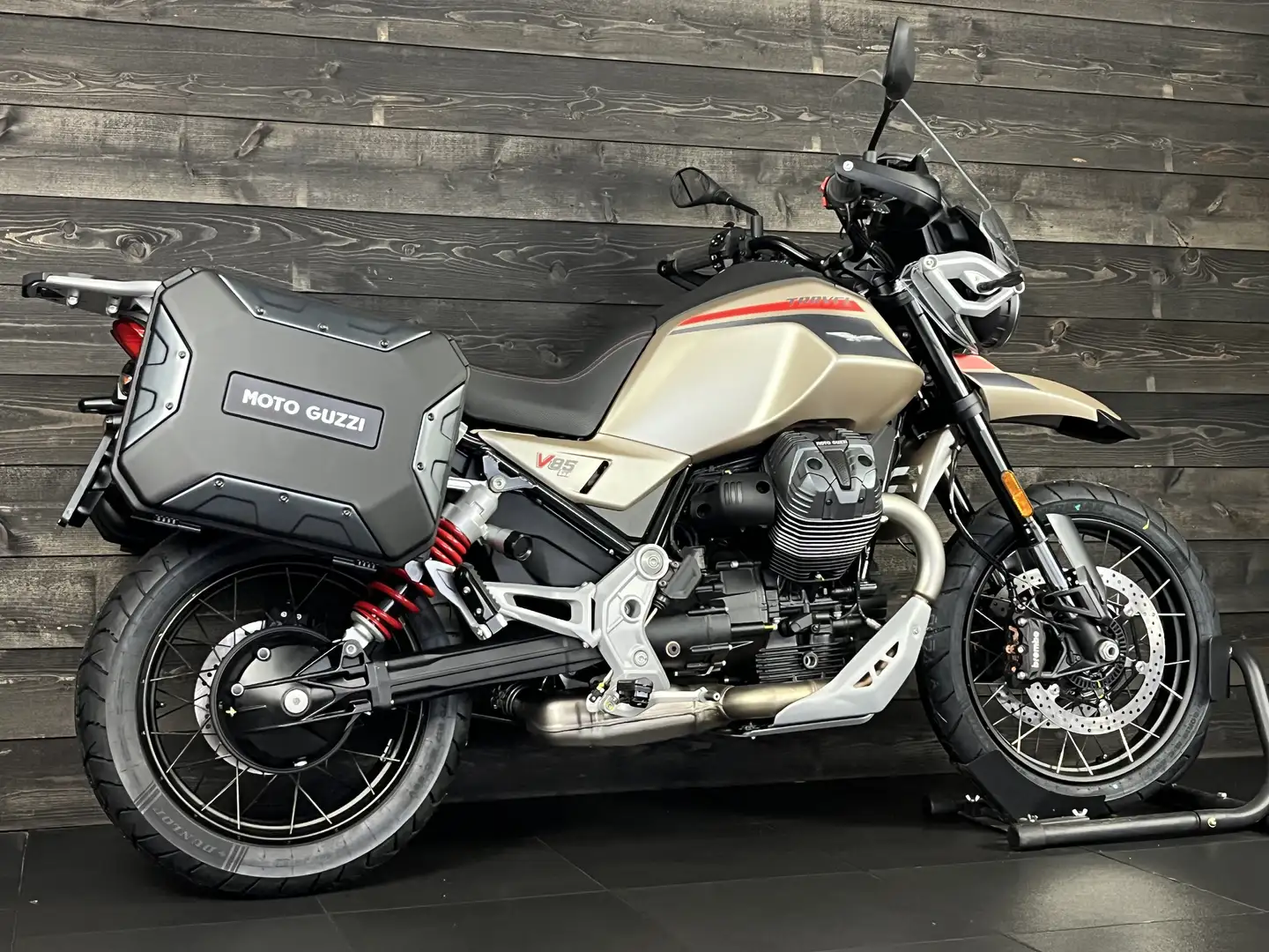 Moto Guzzi V 85 TT TRAVEL E5+ BRONZO DESERTO Bej - 2