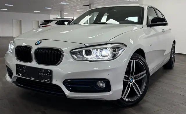BMW 116 d Sport Line LED PDC NAVI AHK 2.HAND EURO 6