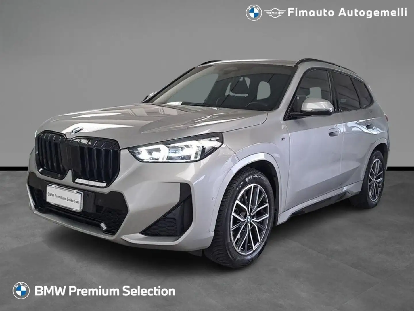 BMW X1 sDrive 18d Msport Aut. Silber - 1