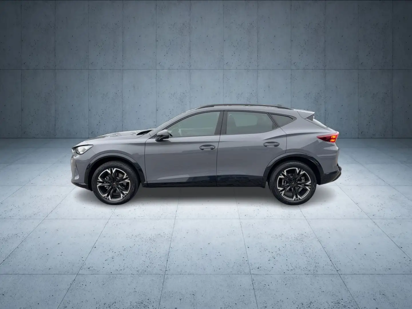 CUPRA Formentor 1.5 eTSI Pano/Sennheiser/Nav/LED/Kam/1 Grau - 2