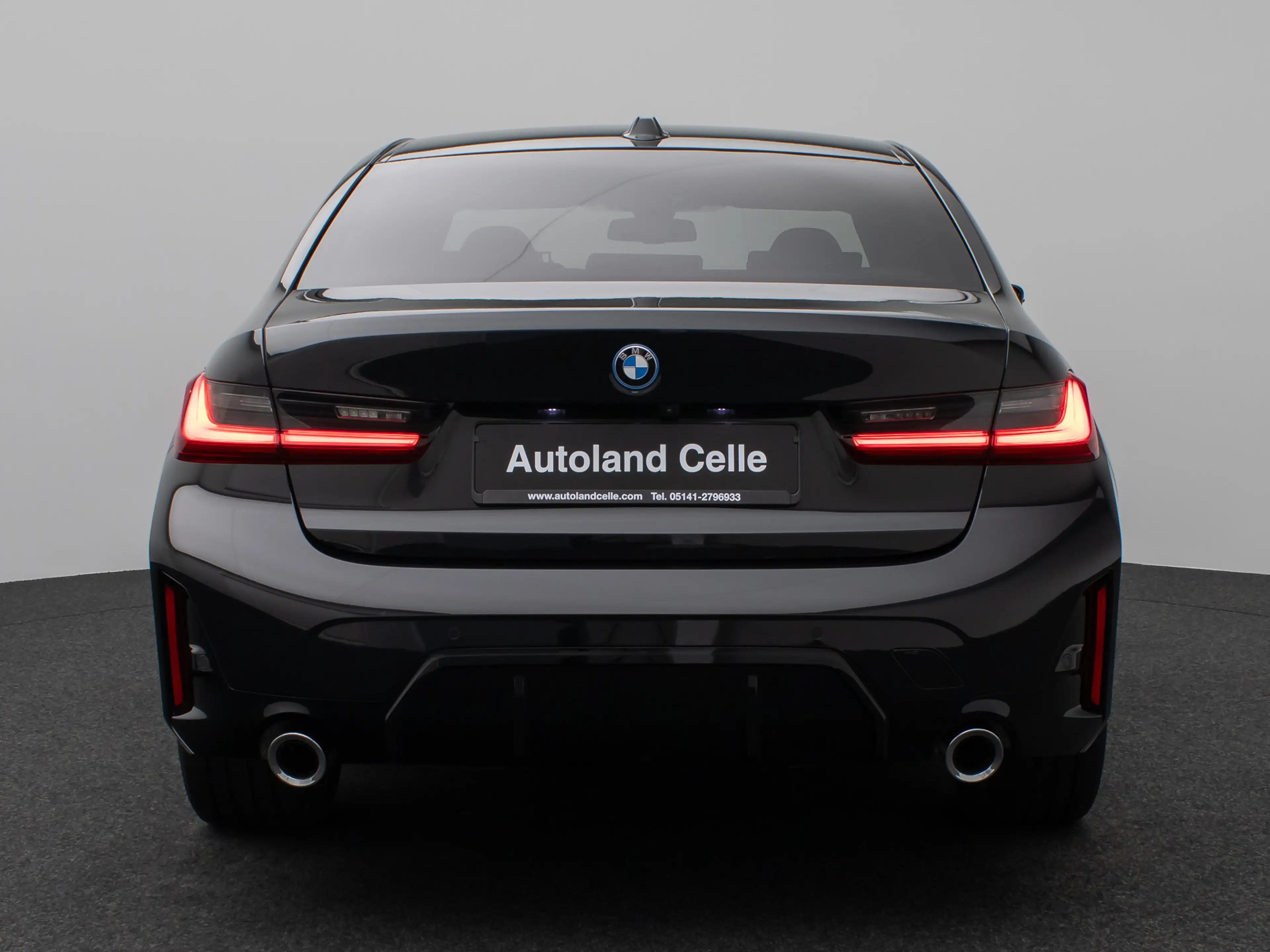 BMW 330 M Sport 360°HUD DAB H K Alarm ParkAs 19Zoll — photo 8