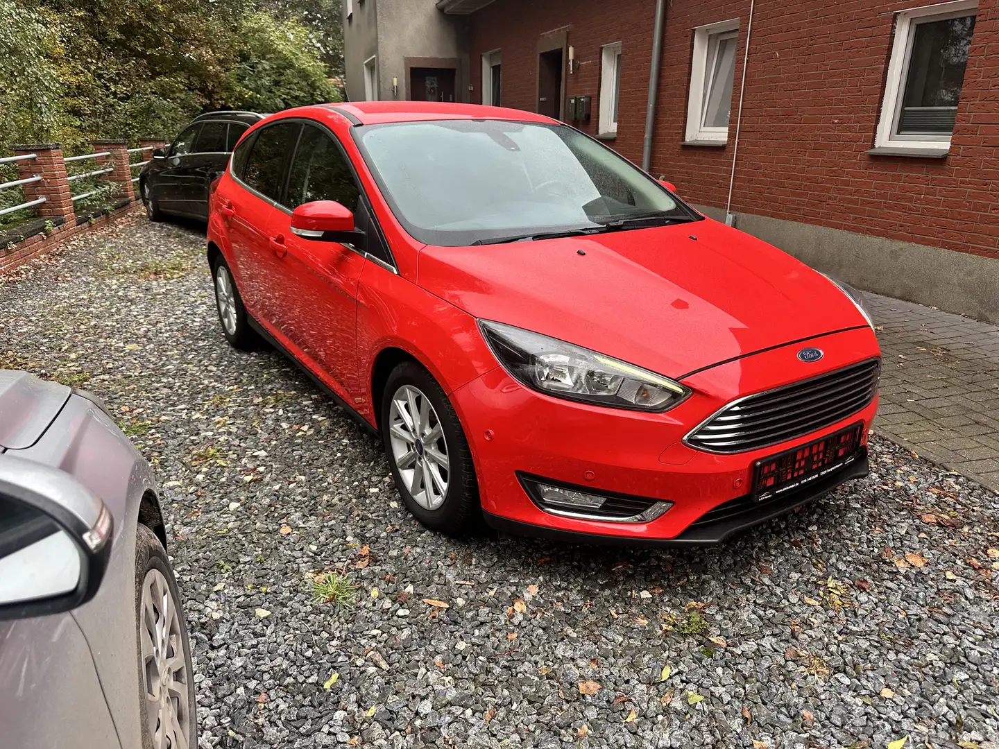 Ford Focus Titanium Rot - 1