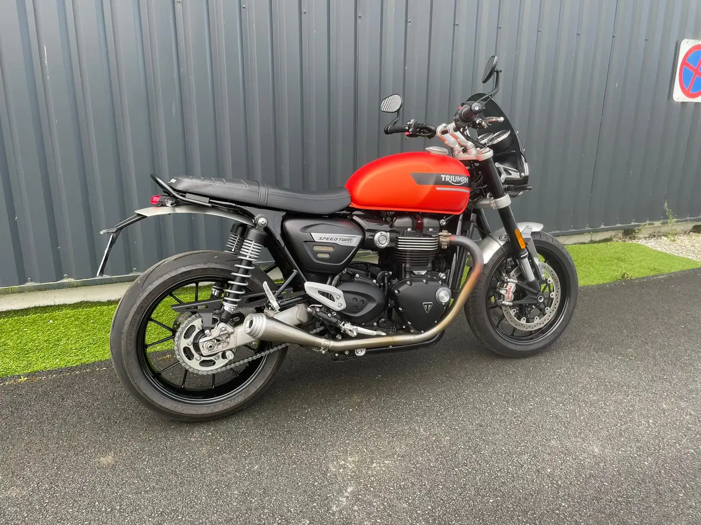 Triumph Speed Twin - 2