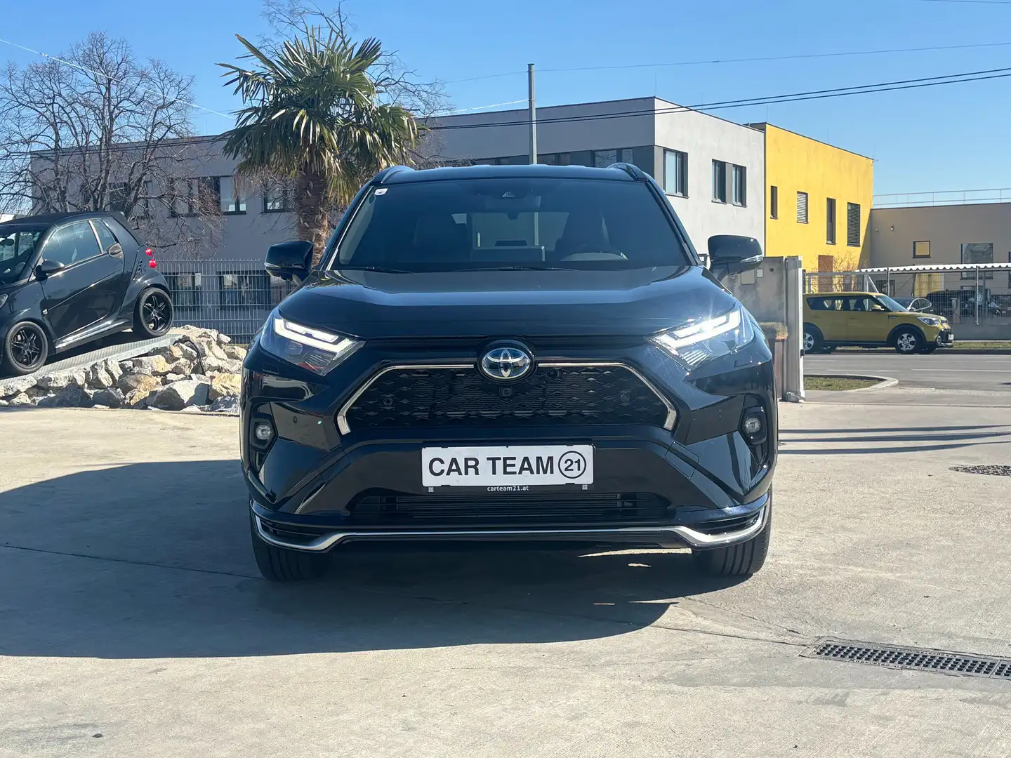 Toyota RAV 4 RAV4 2,5 Hybrid PHEV Active AWD Active Schwarz - 1