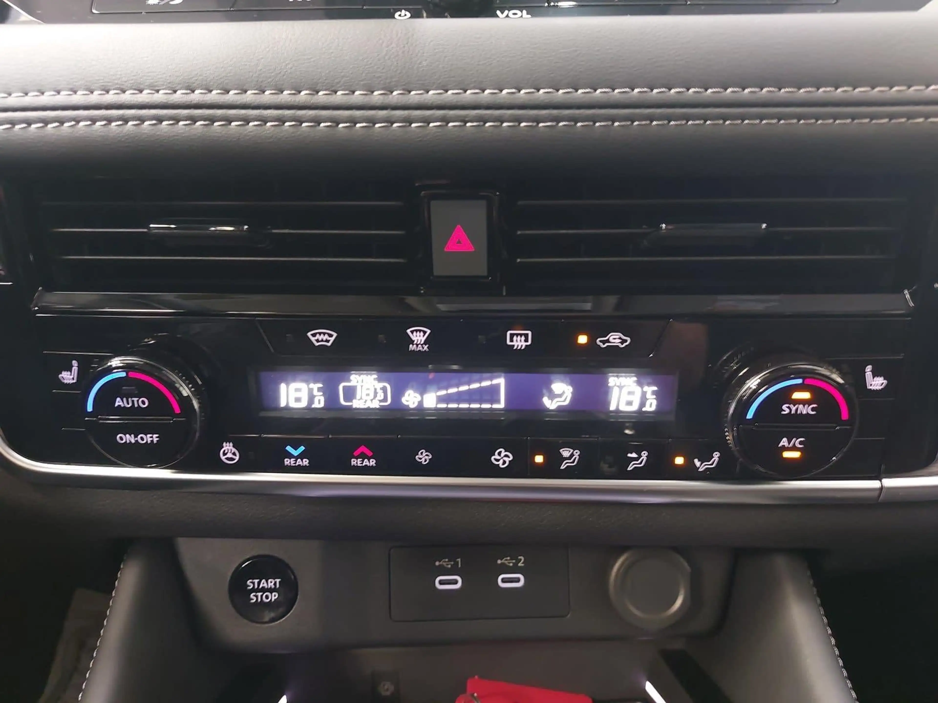 Nissan X-Trail X-TRAIL 1.5 VC-T E-4ORCE 4X4 AUTO. MJ26 TEKNA PANO — photo 12