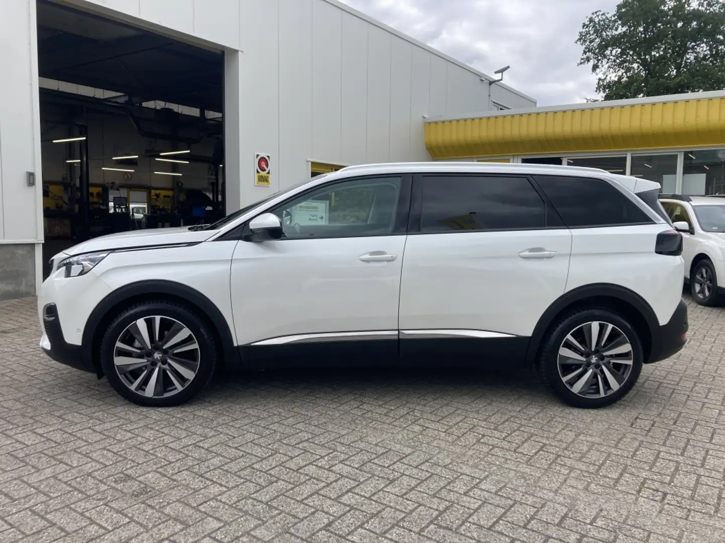 Peugeot 5008 1.2 Premium 7 Persoons Automaat Leer Stoelverwarmi Wit - 2