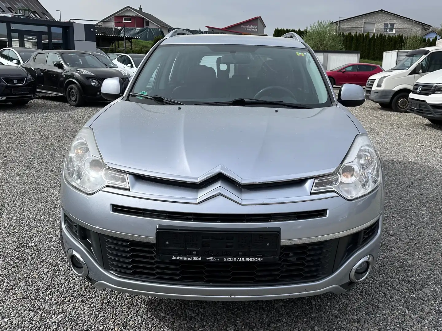 Citroen C-Crosser Tendance AWD 7-Sitzer Navi Silber - 2
