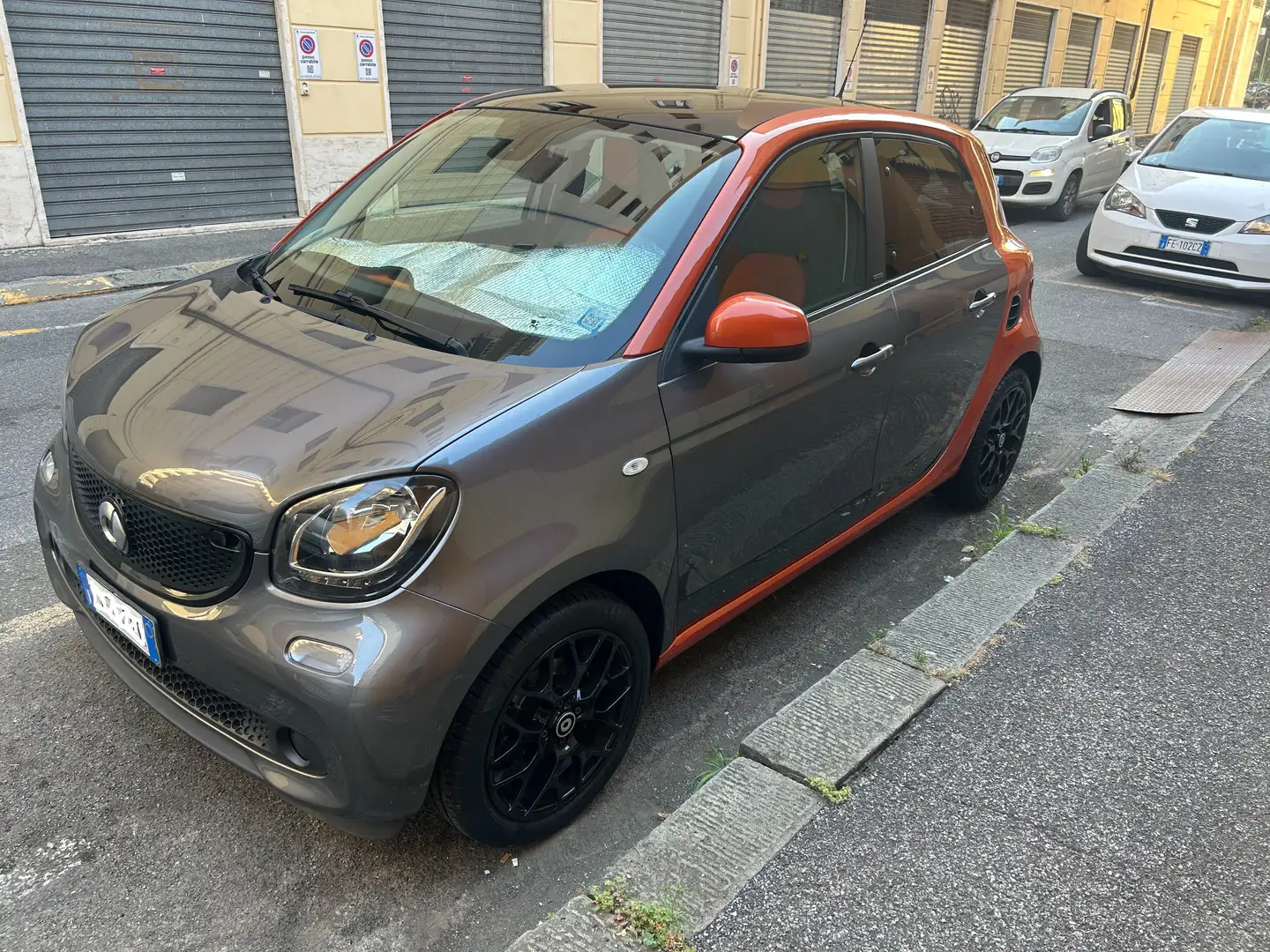 smart forFour Forfour 1.0 Urban (sport edition1) 71cv Grigio - 1