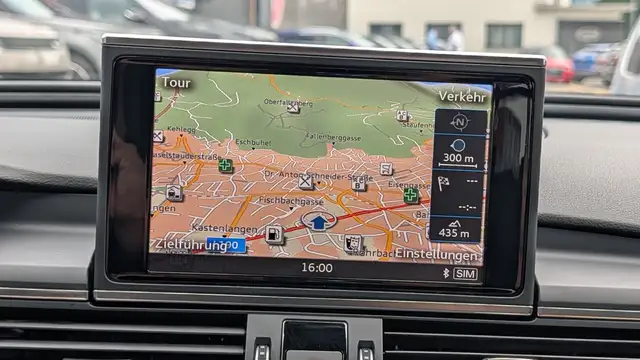 Audi A6 view 14