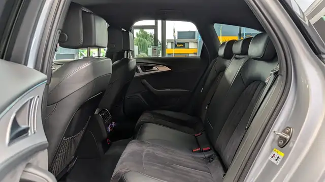 Audi A6 view 28