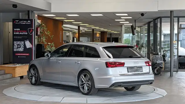 Audi A6 view 6