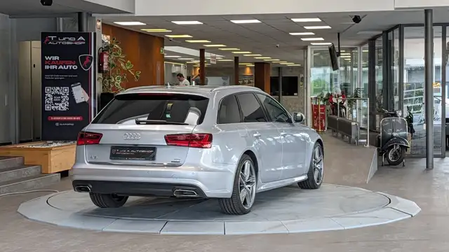 Audi A6 view 7
