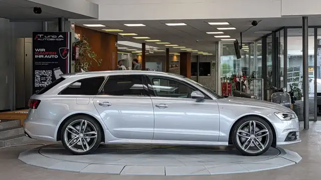 Audi A6 view 5