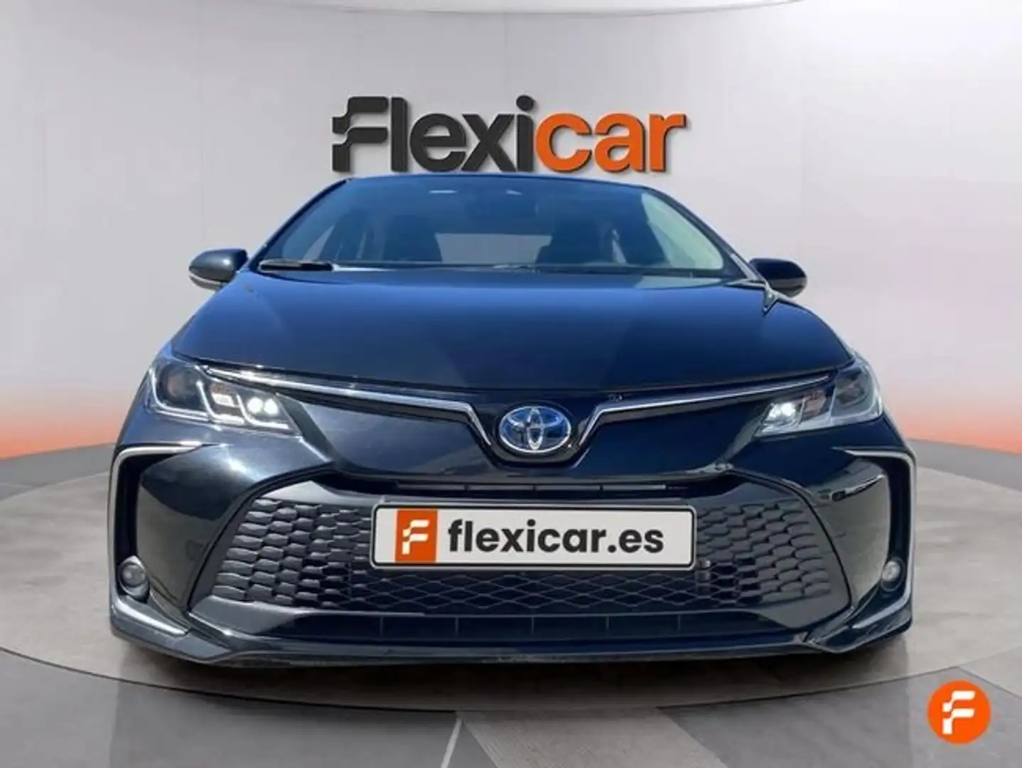 Toyota Corolla Cross Hybrid 1.8 Style Negro - 2