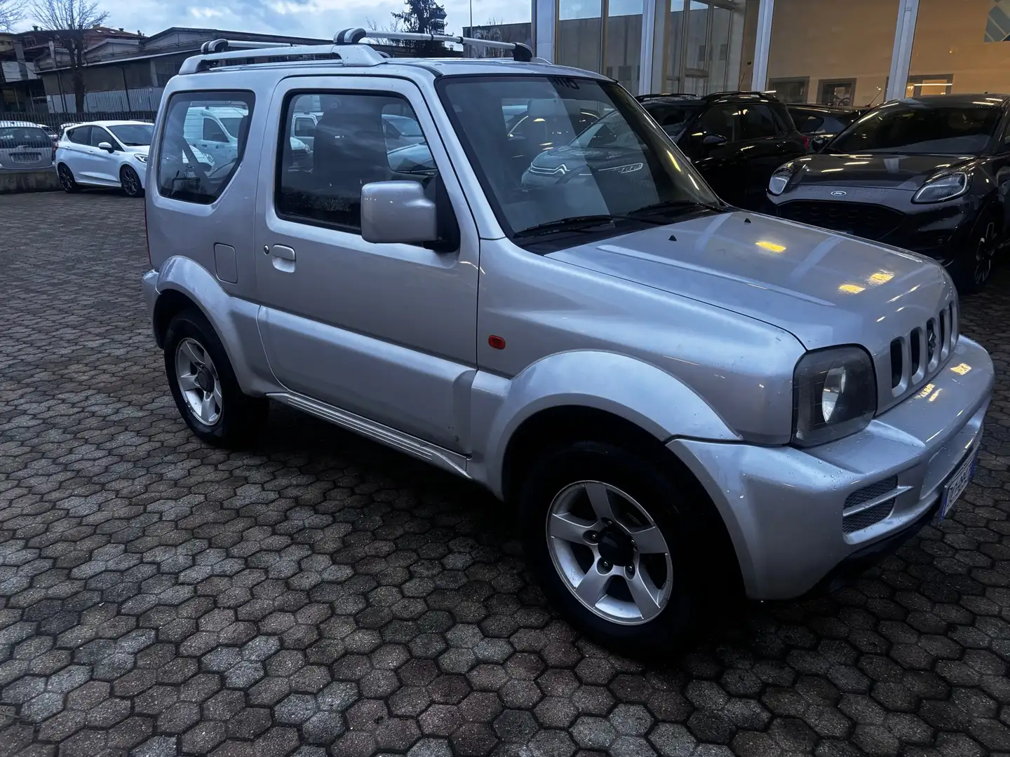 Suzuki Jimny 1.3 16v JX 4wd - 2