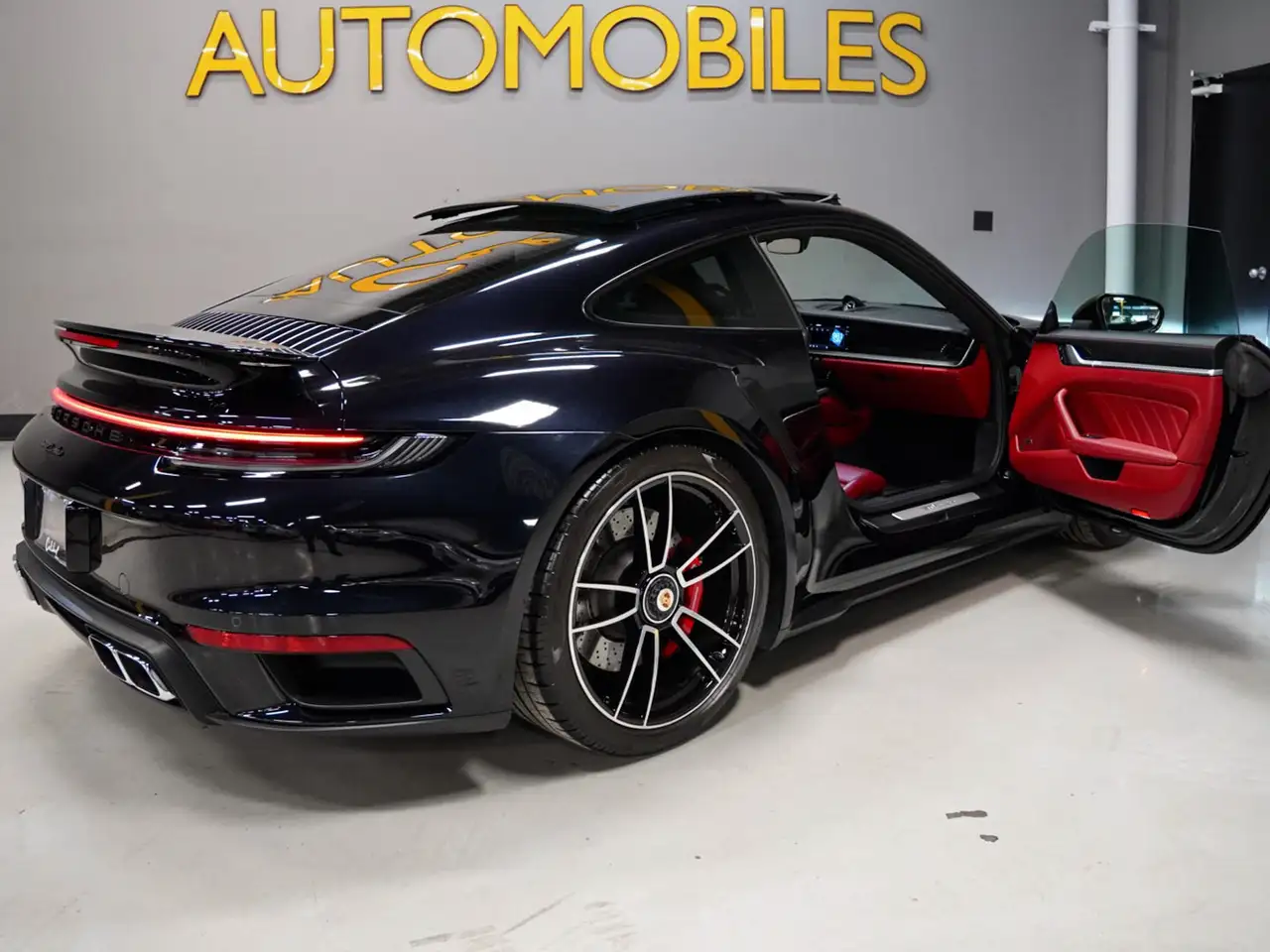 Porsche 911 снимка Porsche 911