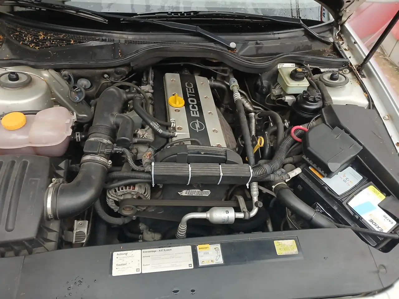 Opel Omega B2.2, foto 7