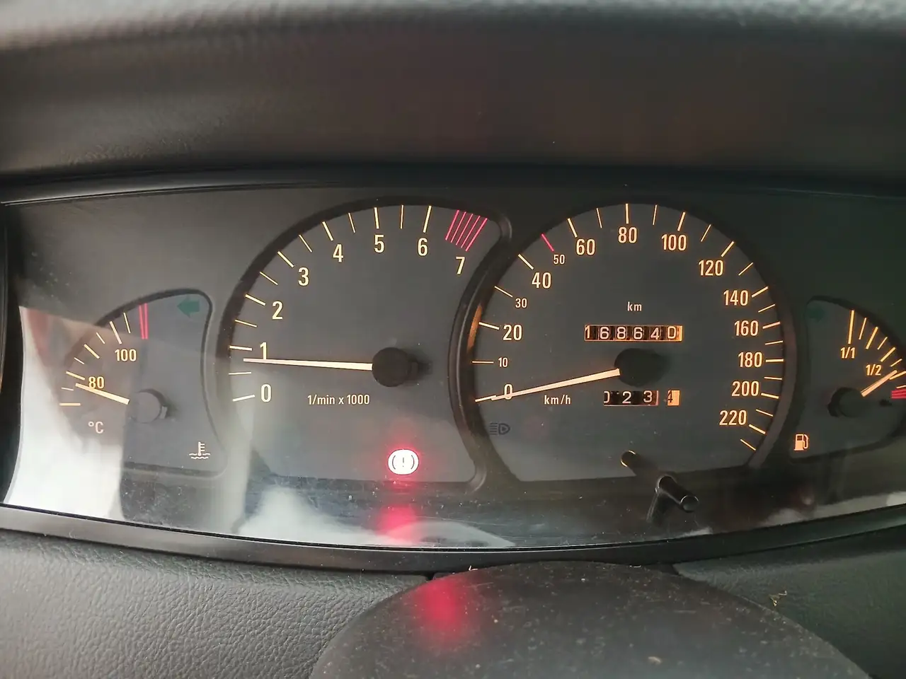 Opel Omega B2.2, foto 9