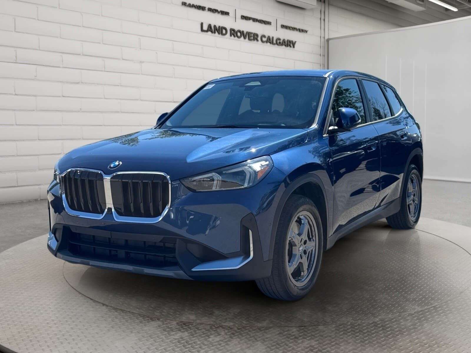 2023 BMW X1 LOCAL TRADE - LOW MILEAGE