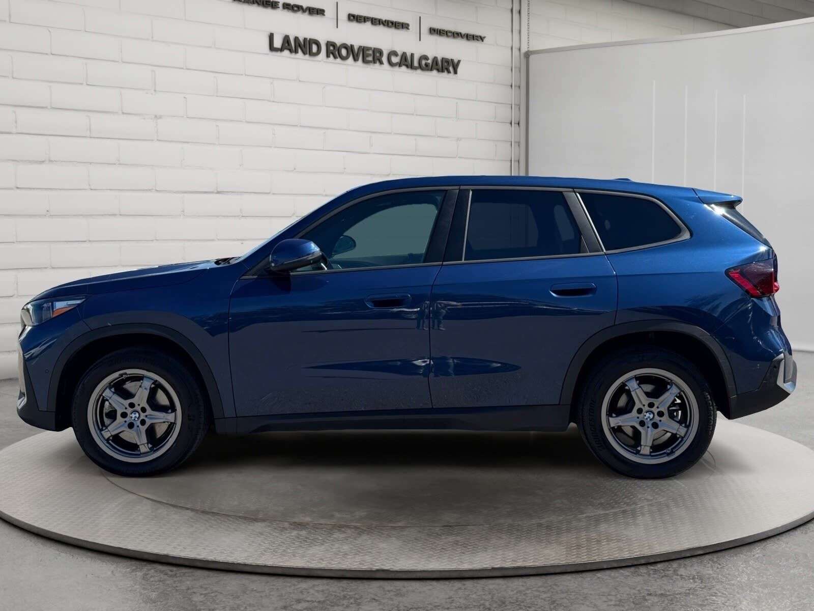 2023 BMW X1 LOCAL TRADE - LOW MILEAGE — снимка 1