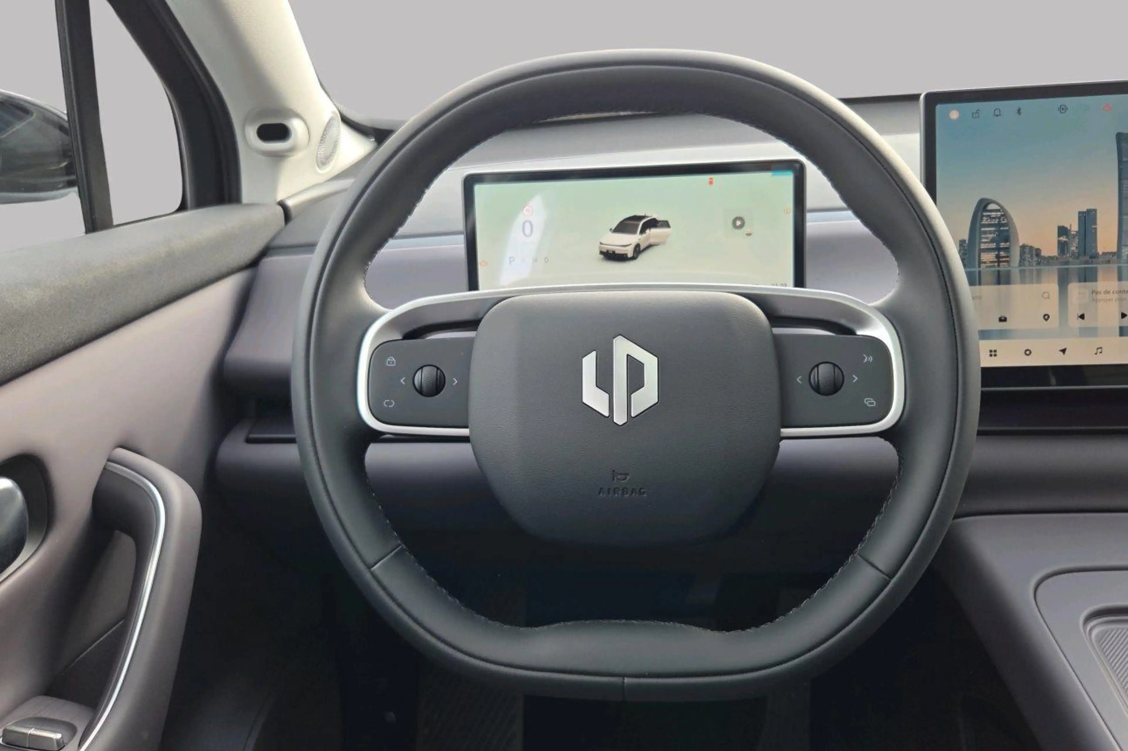 Leapmotor C10 DESIGN MY25 — photo 12