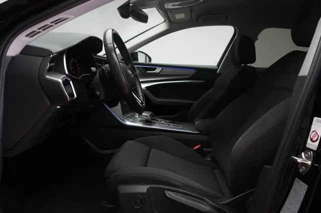 Audi A6 view 8