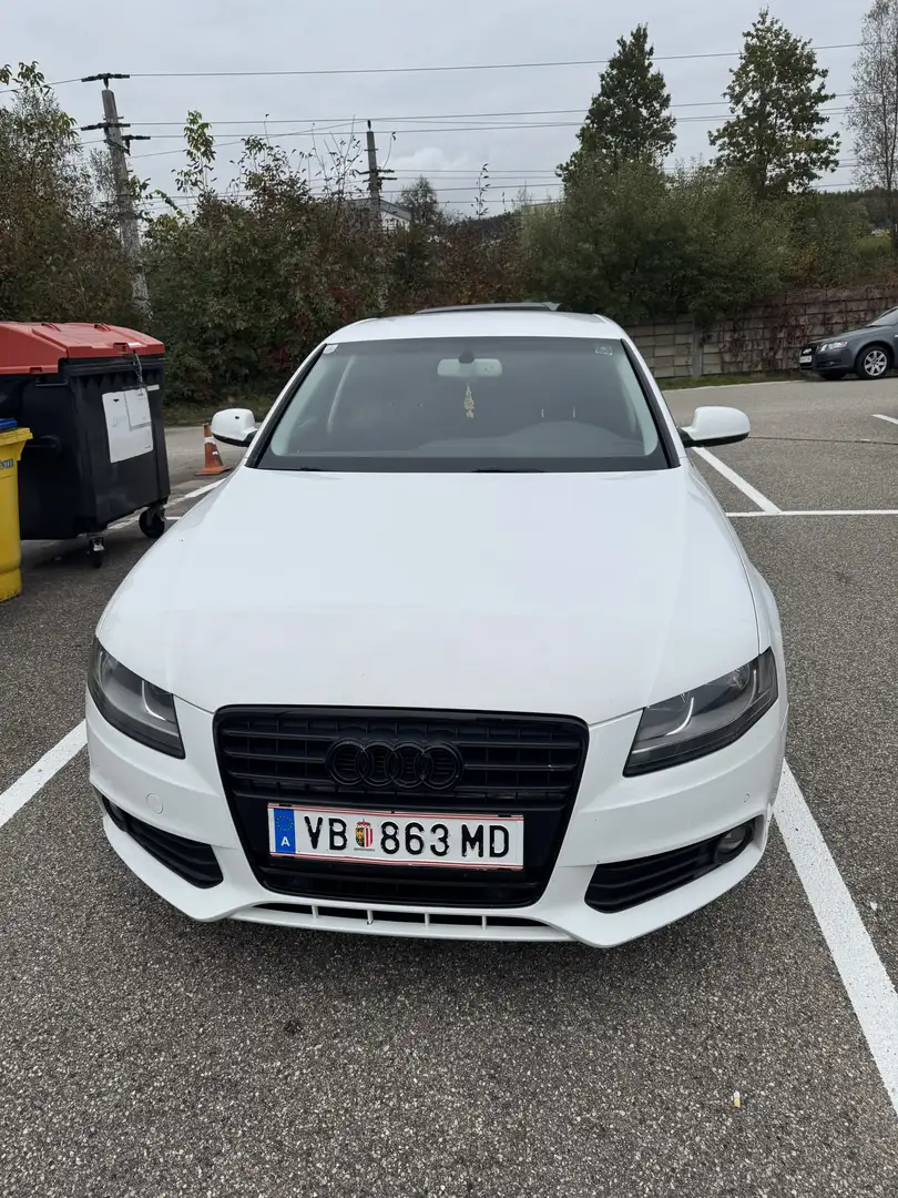 Audi A4 1,8 TFSI Weiß - 1