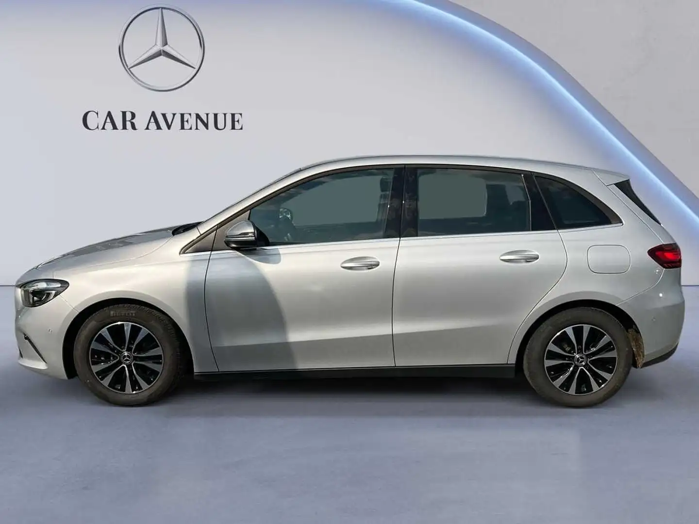 Mercedes-Benz B 180 Argent - 2