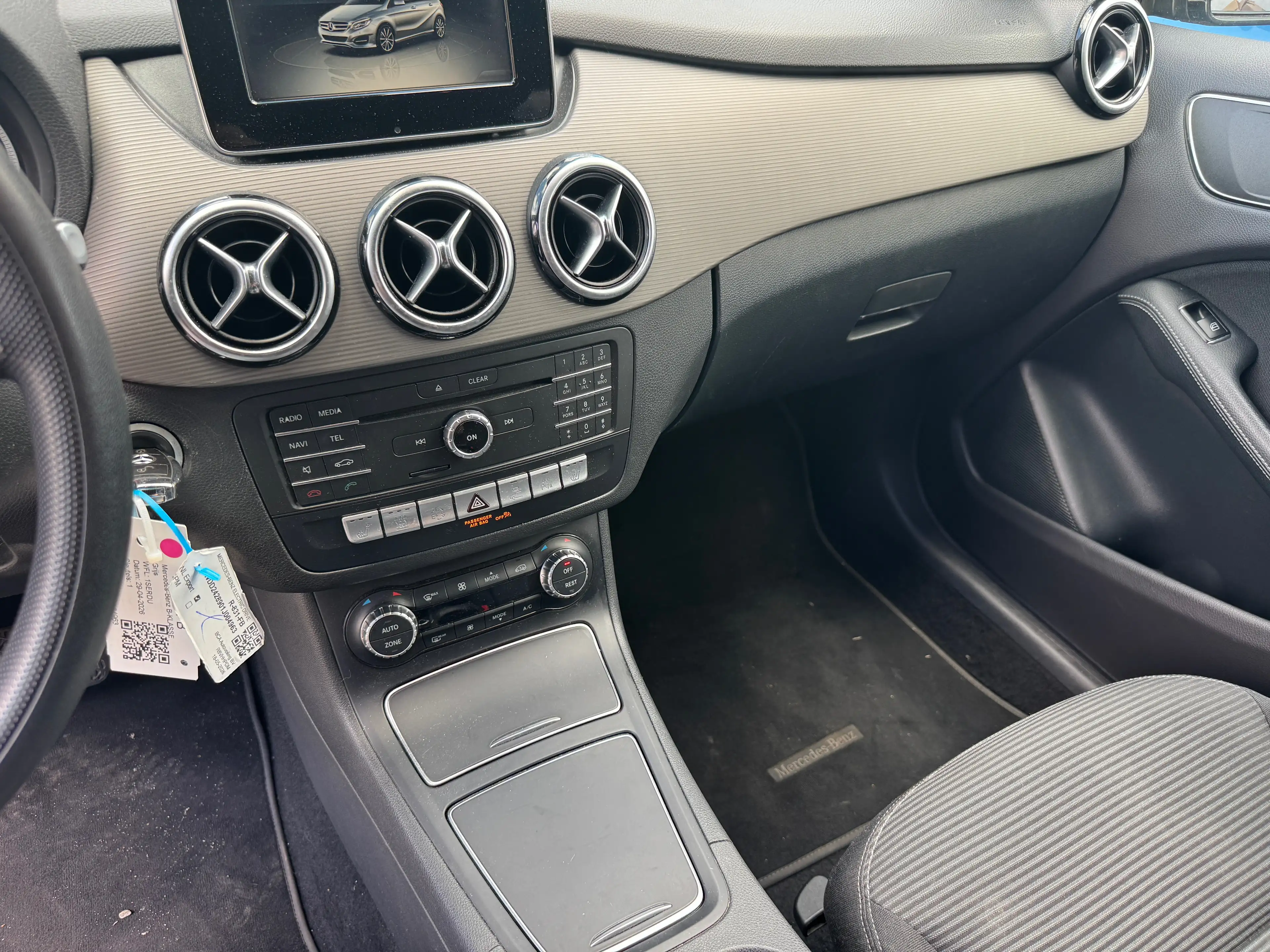 Mercedes-Benz B Electric Drive B 250 E, Range Plus, Asistenzsysteme — photo 9