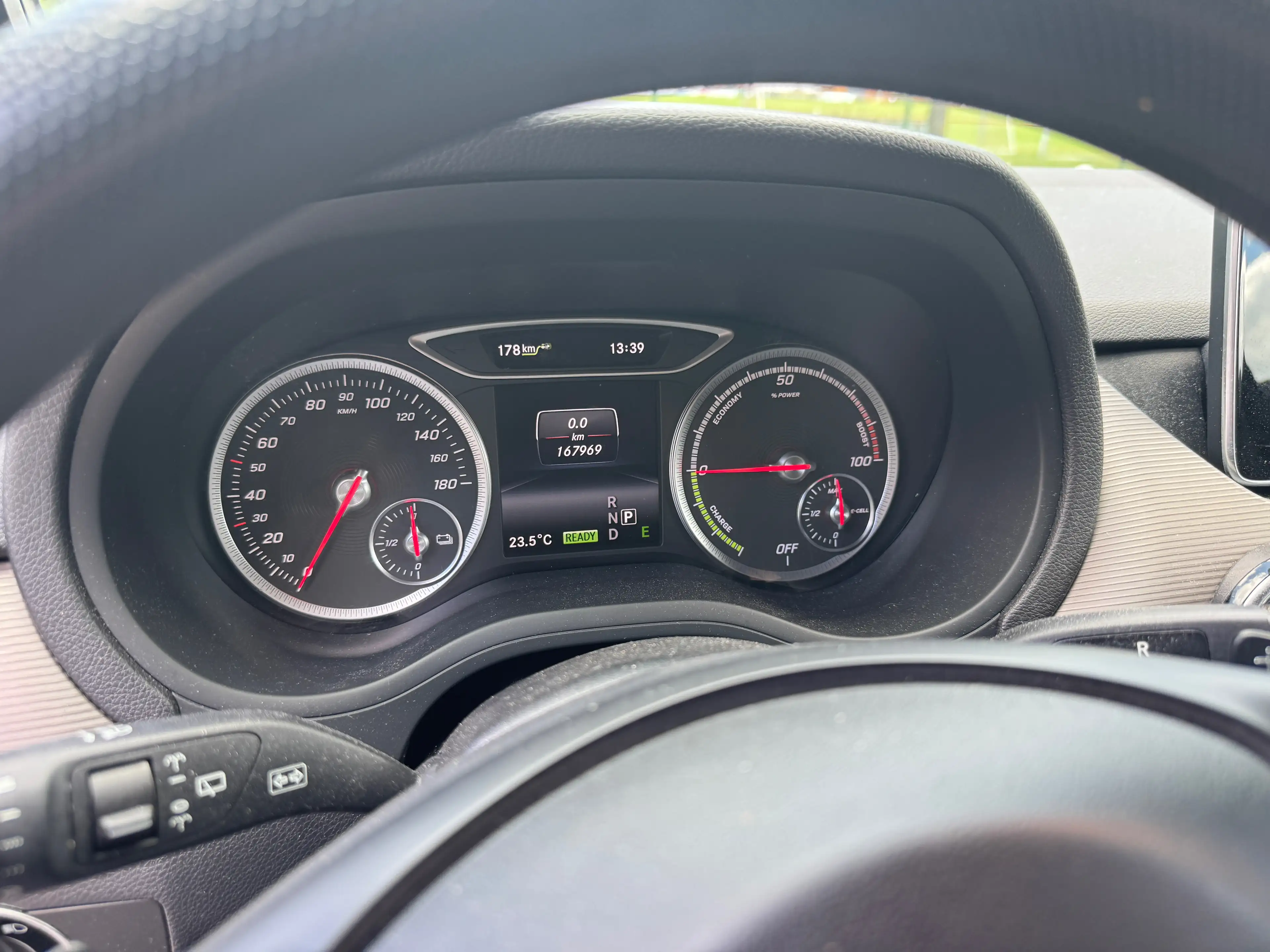 Mercedes-Benz B Electric Drive B 250 E, Range Plus, Asistenzsysteme — photo 8