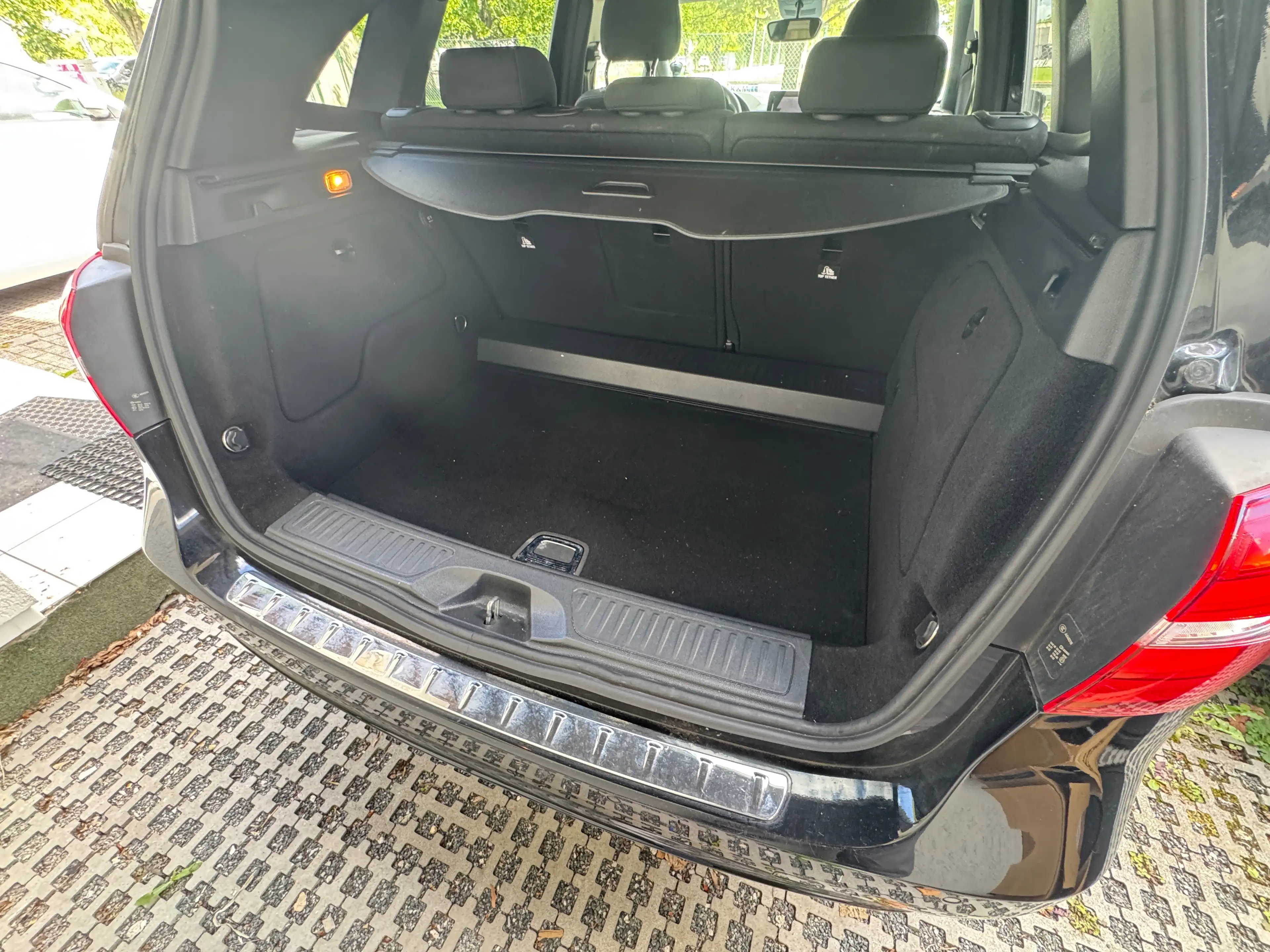 Mercedes-Benz B Electric Drive B 250 E, Range Plus, Asistenzsysteme — photo 11