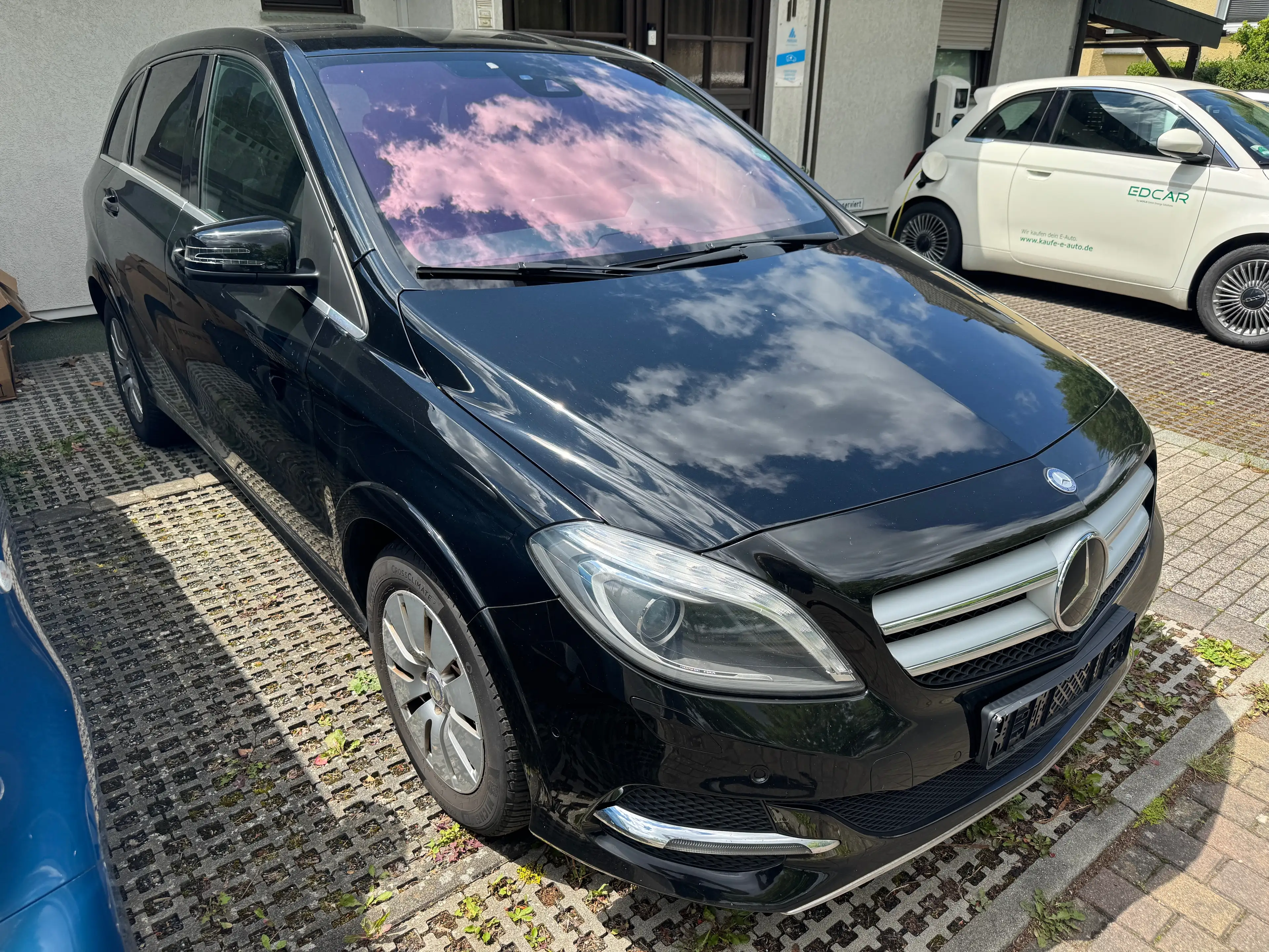 Mercedes-Benz B Electric Drive B 250 E, Range Plus, Asistenzsysteme — photo 4