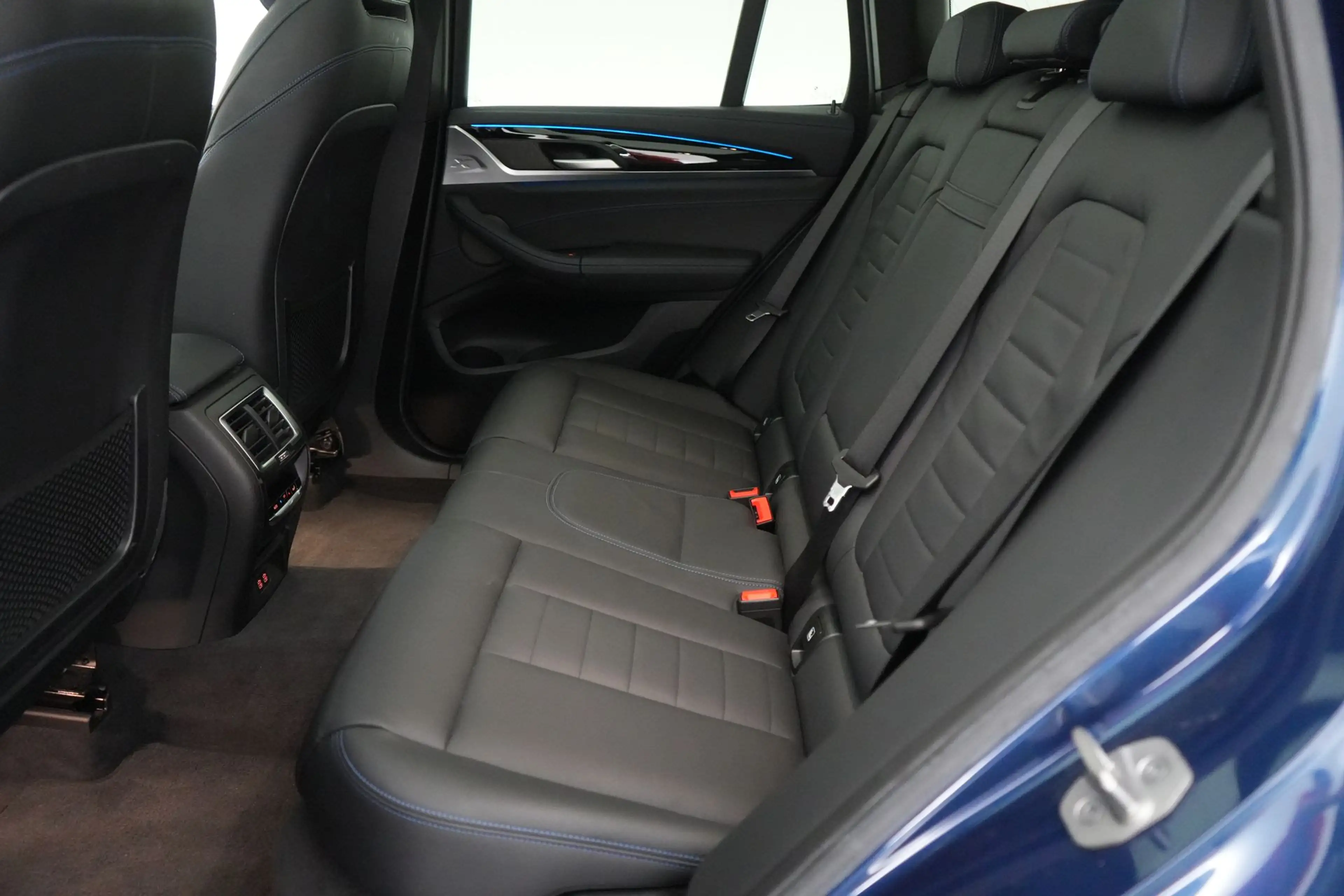 BMW iX3 80 kWh Impressive Dark Shadow LEDER/CUIR Adapt. LE — photo 20