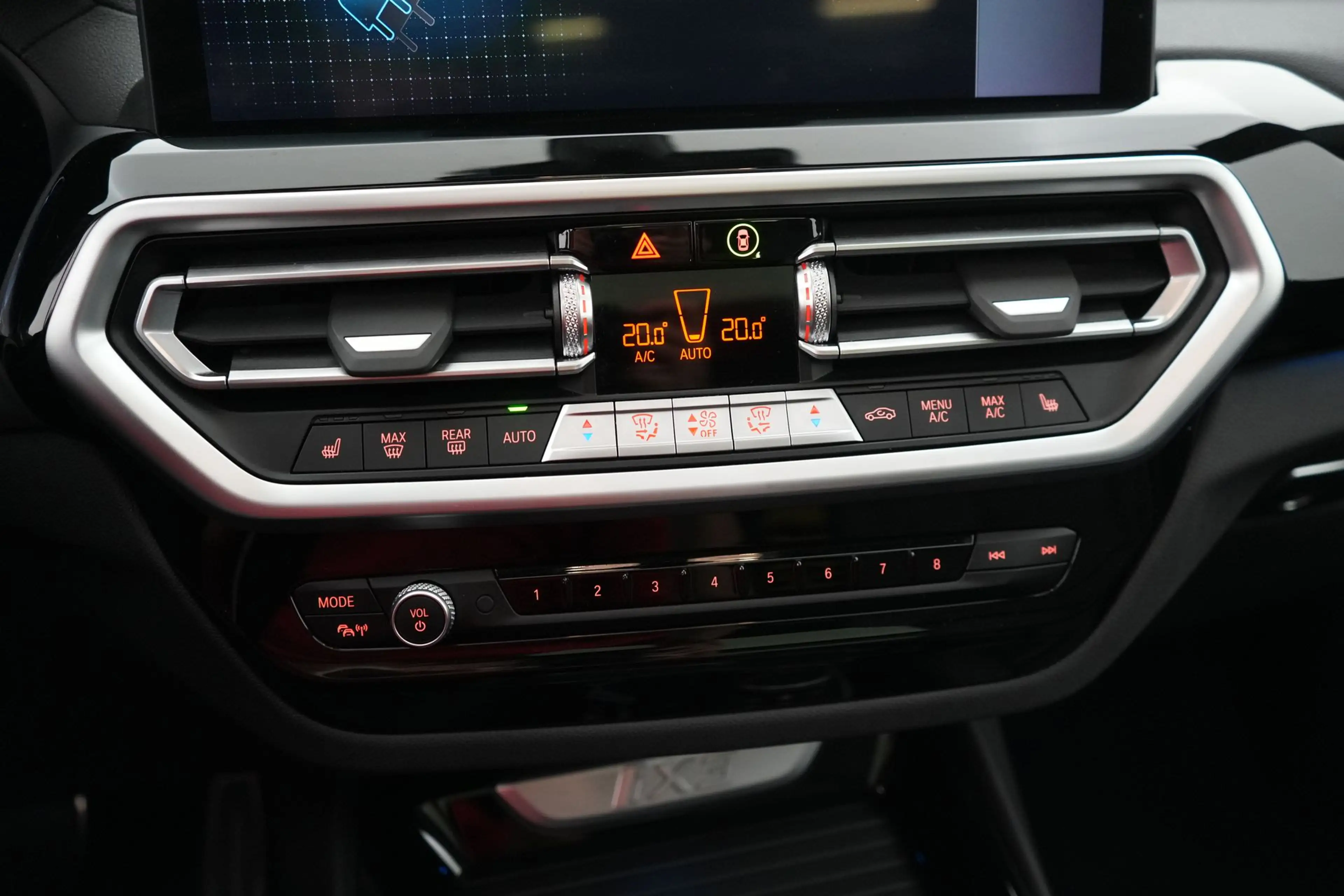 BMW iX3 80 kWh Impressive Dark Shadow LEDER/CUIR Adapt. LE — photo 32
