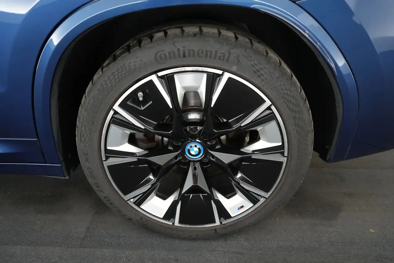 BMW iX3 80 kWh Impressive Dark Shadow LEDER/CUIR Adapt. LE, миниатюра 19