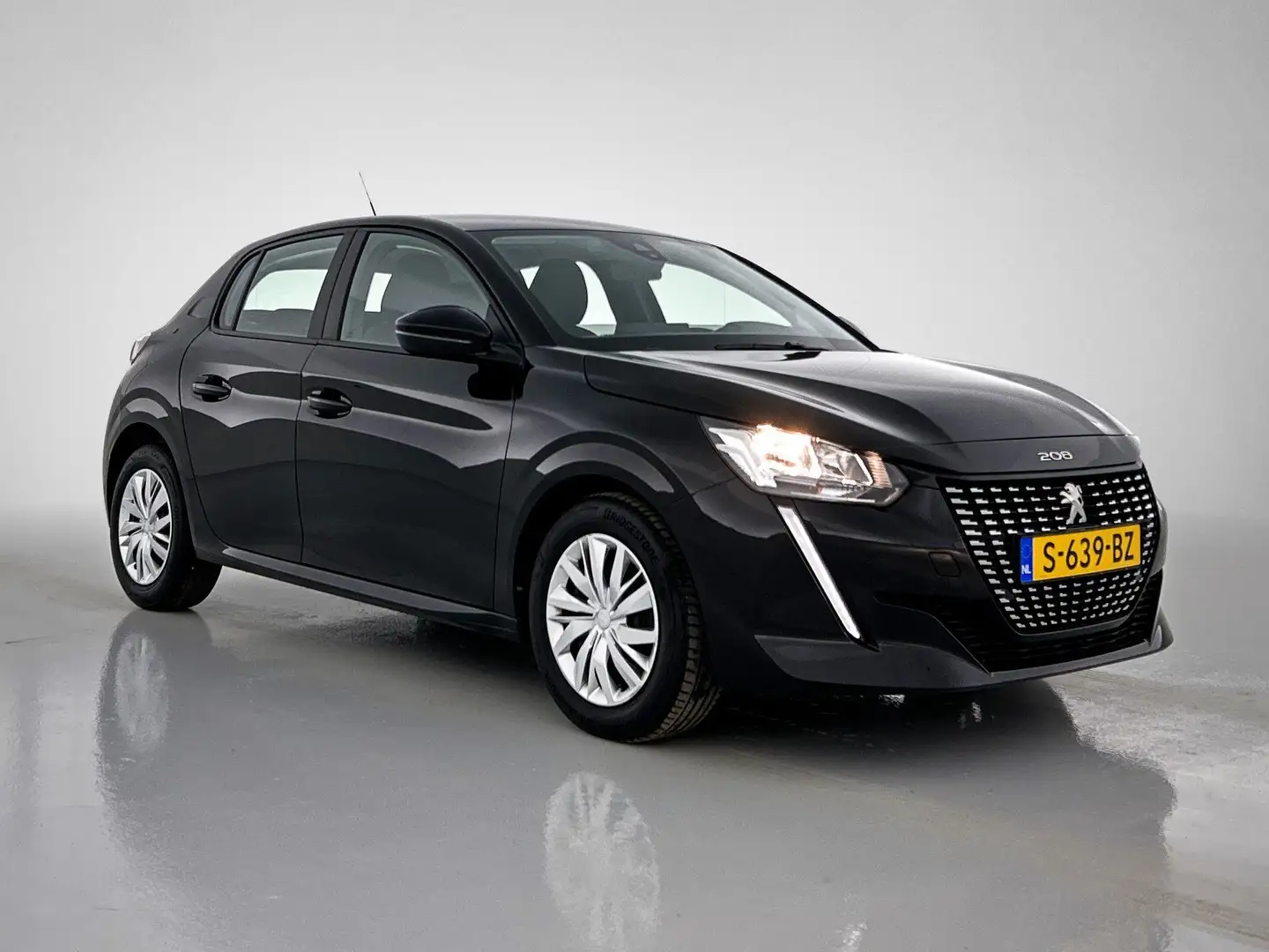 Peugeot 208 Active 75 pk | Navigatie via Apple Carplay/Android Noir - 2