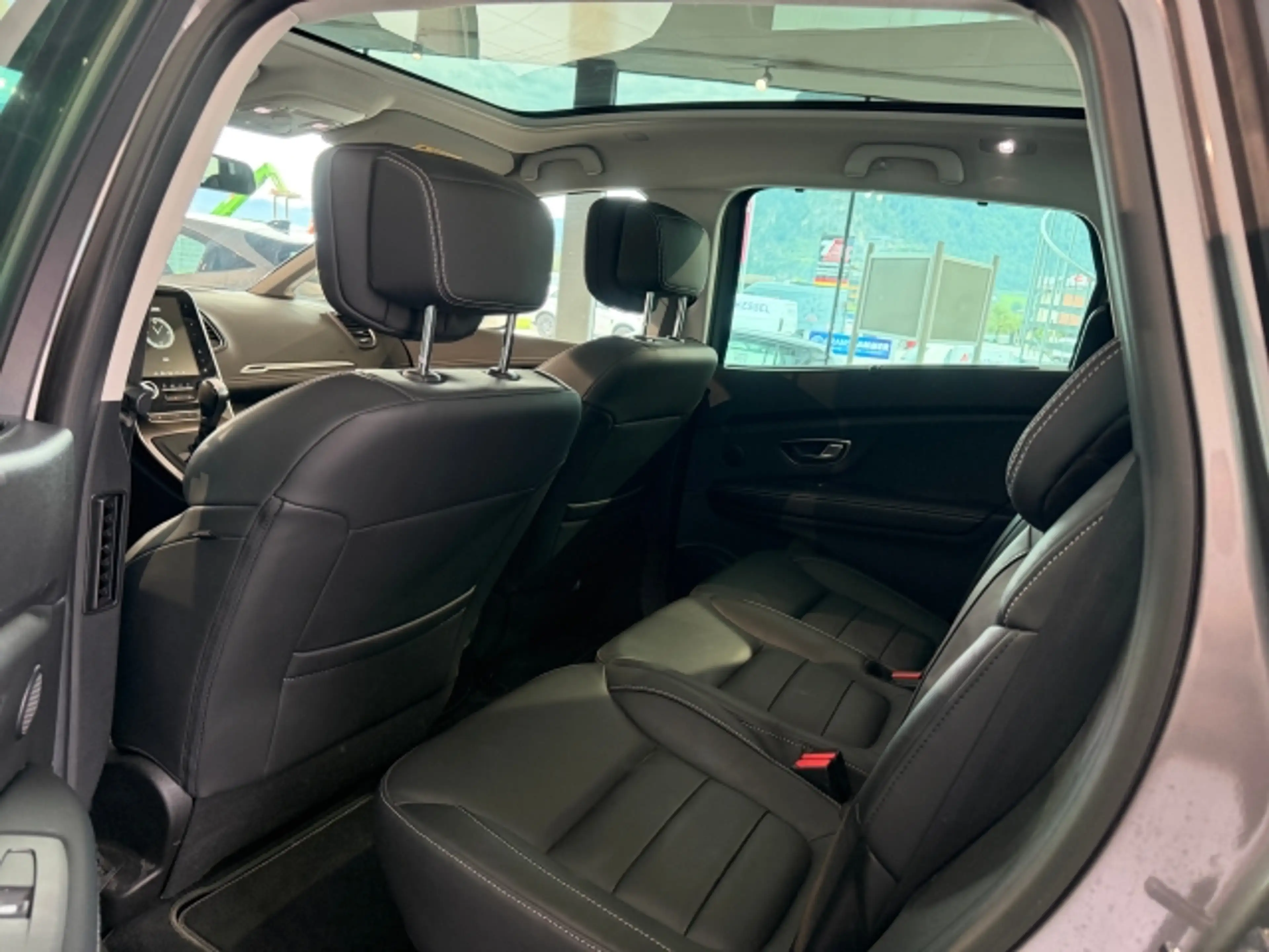 Renault Grand Scenic Gr.ScenicIniti1,7DCI — photo 10