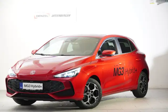 MG MG3 1,5 HEV Luxury MY25.5