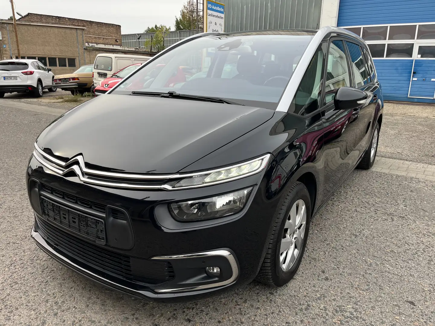 Citroen Grand C4 SpaceTourer Selection Schwarz - 1