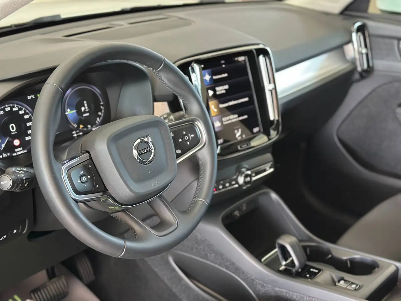 Volvo XC40 — photo 8 sur 15