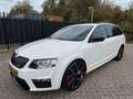 Skoda Octavia Combi 2.0 TSI RS 220 PK 6 Versn Clima/Stoelverw/Na Wit - thumbnail 1