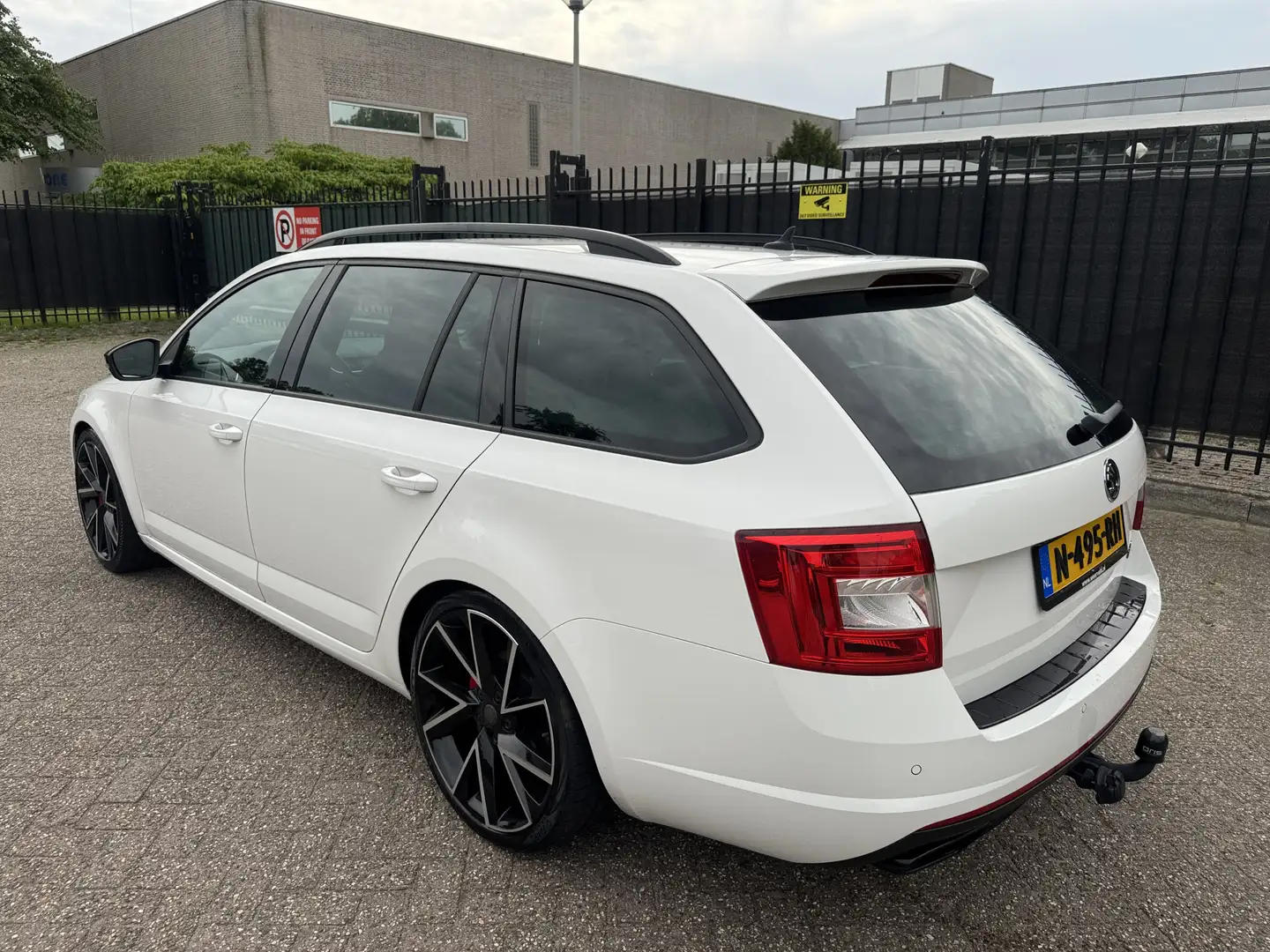 Skoda Octavia Combi 2.0 TSI RS 220 PK 6 Versn Clima/Stoelverw/Na Wit - 2