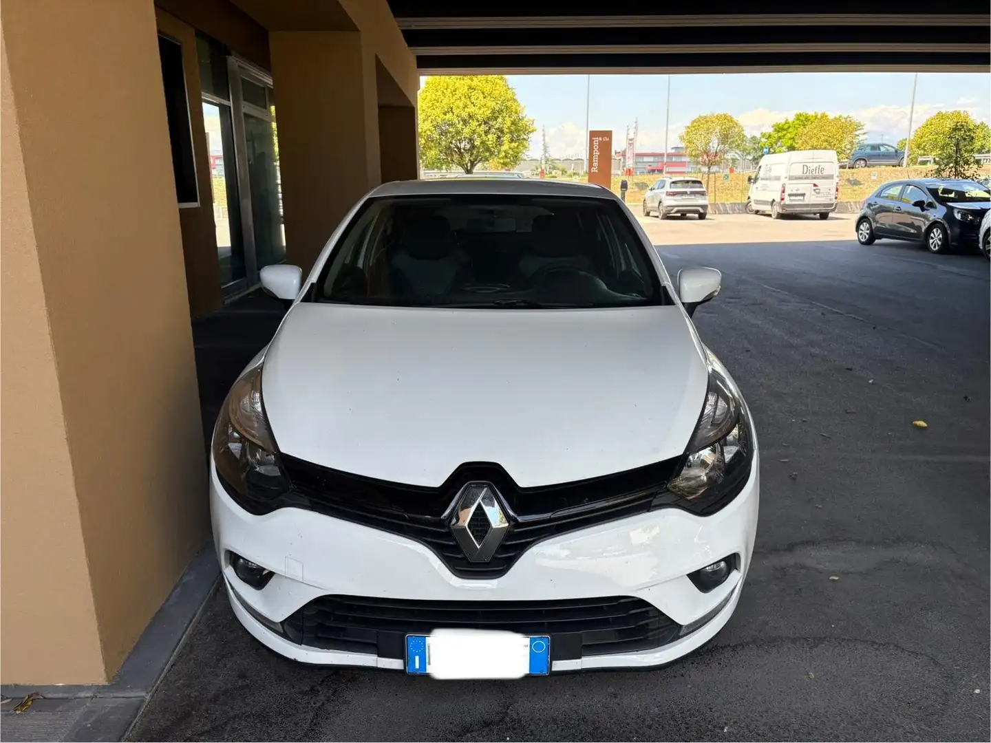 Renault Clio Clio 1.5 dci energy Life 75cv Bianco - 2