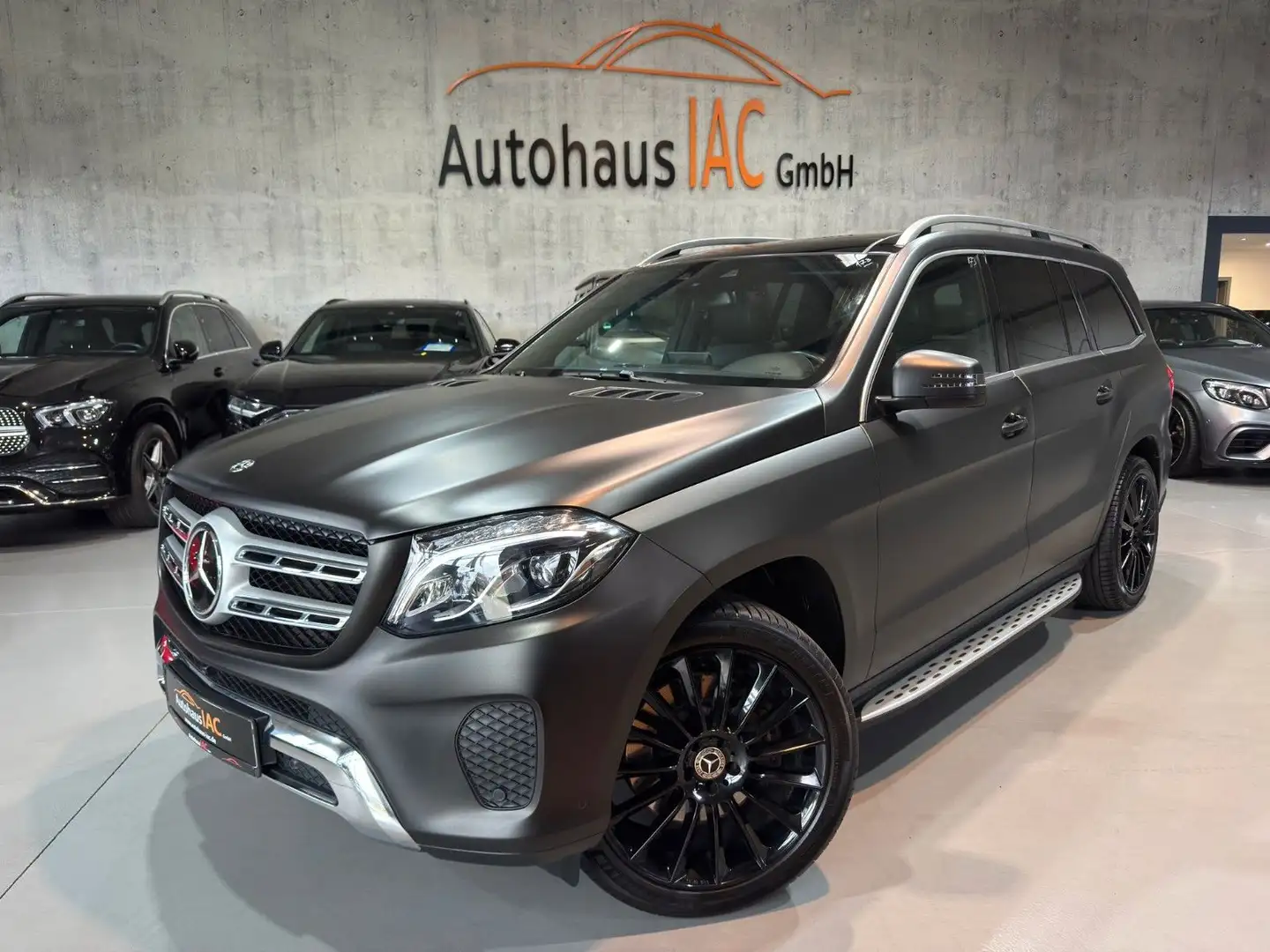 Mercedes-Benz GLS 500 /4Matic/PANO/AMG/AHK/360*/7.SITZER/MwST/ Schwarz - 1