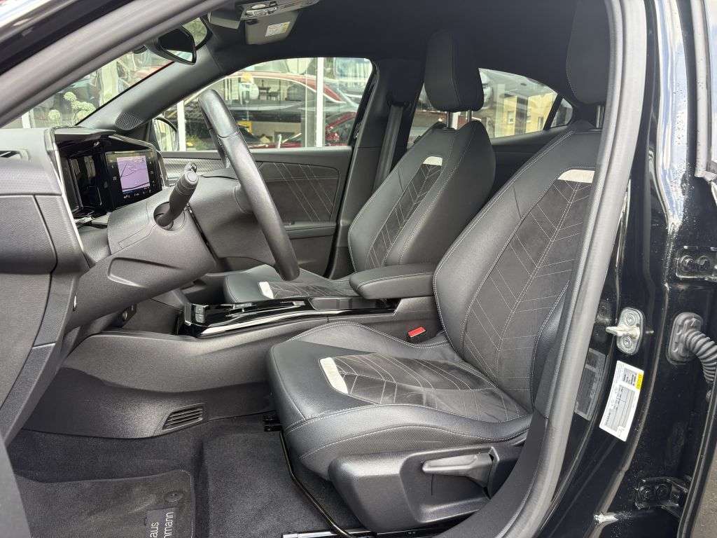 Opel Mokka E